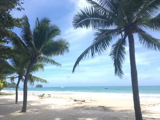 Phuket Thailand Agoda.com fantastic hotel promo code