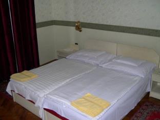 Gyor Hungary Agoda.com fantastic hotel promo code