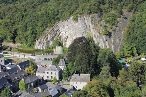 Durbuy Belgique Code promo fantastique pour Booking.com hôtel