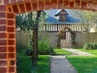 Honfleur France Agoda.com fantastic hotel promo code