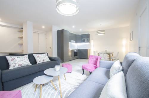 Paris France Booking.com fantastic hotel promo code