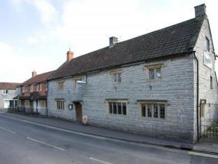 Street United Kingdom Agoda.com fantastic hotel promo code