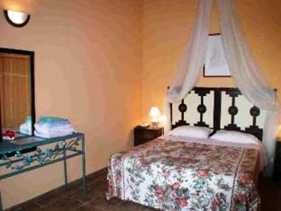 Syracuse Italy Agoda.com fantastic hotel promo code