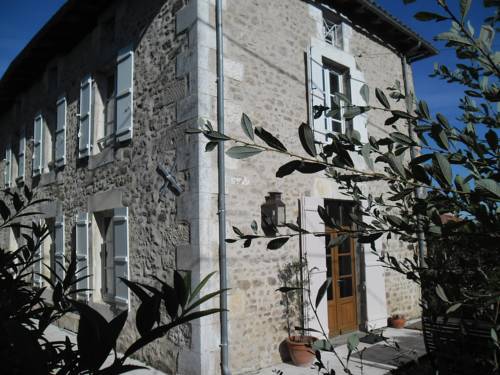 Mazières France Code promo fantastique pour Booking.com hôtel