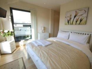 Manchester United Kingdom Agoda.com fantastic hotel promo code