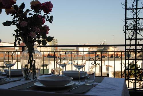 Milano Italy Booking.com fantastic hotel promo code